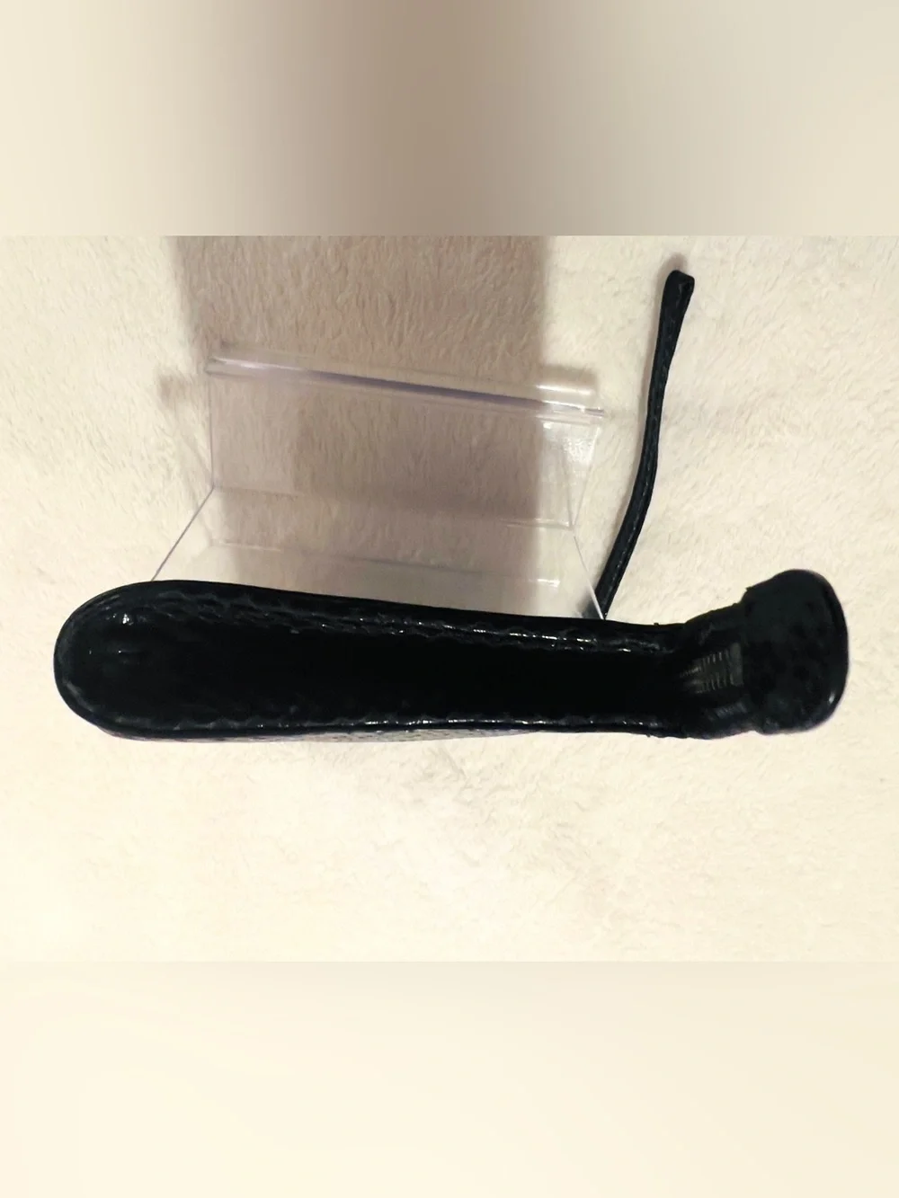 💚 Cole Haan Black Leather Wristlet Silver Hardware🩷